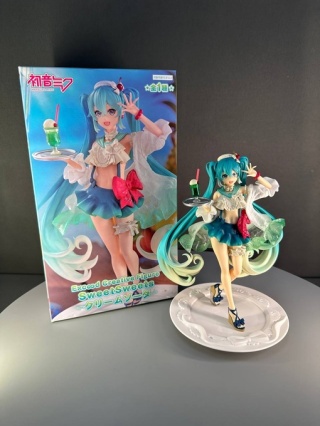 Фигурка Hatsune Miku / Хатсунэ Мику от FuRyu