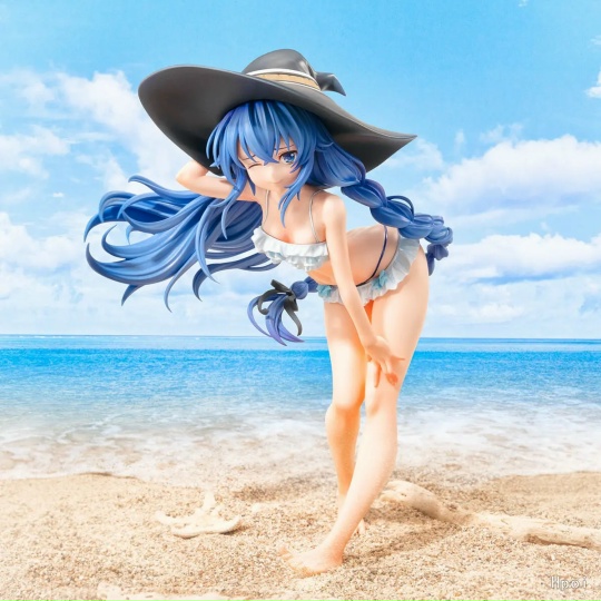 Фигурка Roxy Migurdia от MegaHouse
