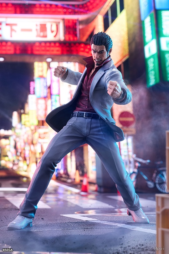 Kiryu Kazuma от Kotobukiya