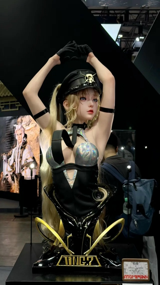 Ji Luo от Atompunk Studio