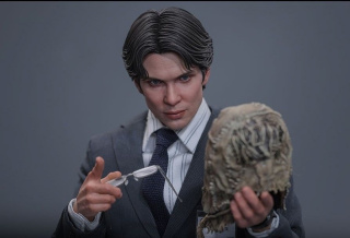 Scarecrow (Jonathan Crane) от Hot Toys