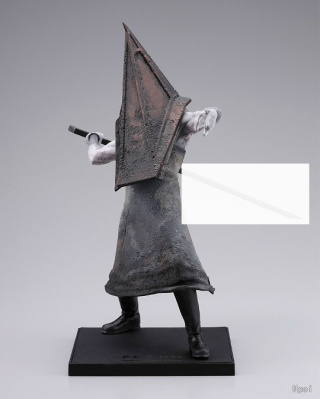 Pyramid Head от Kotobukiya