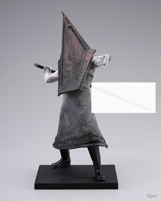Pyramid Head от Kotobukiya
