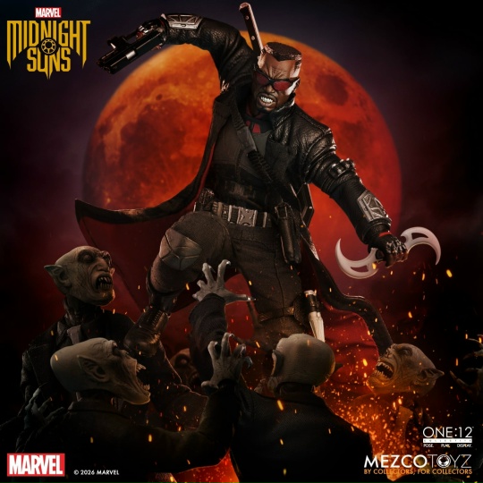 Фигурка Blade от Mezco Toys