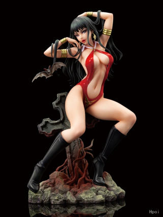 Vampirella от Kotobukiya