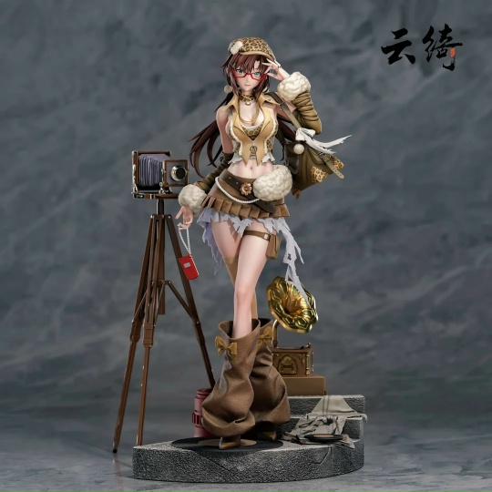 Mari Illustrious Makinami от YunQi Studio