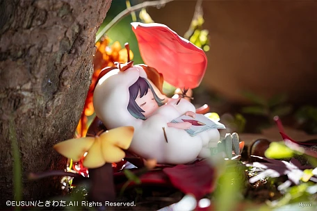 Фигурка Autumn's Arrival от EUSUN Обычная версия