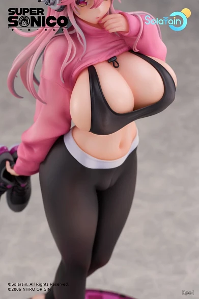 Фигурка Super Sonico от Solarain Toys