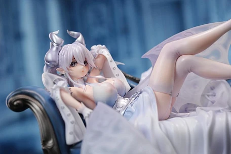 Фигурка Lady Labrynth of the Silver Castle от TouFou Figure Studio Обычная версия