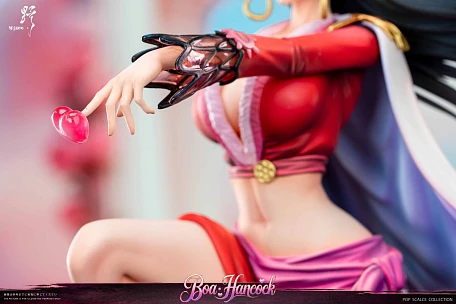 Фигурка Boa Hancock от YE Studio Делюкс версия