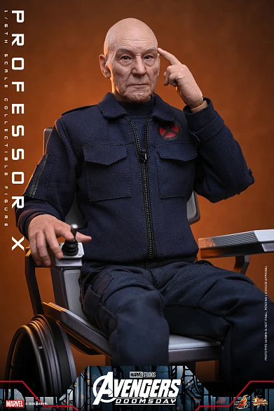 Фигурка Professor X (Charles Xavier) от Hot Toys
