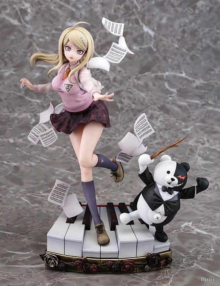 Фигурка Akamatsu Kaede от Phat!
