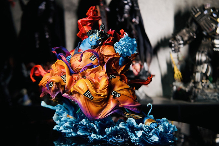 Jinbe от Iron Curtain Studio