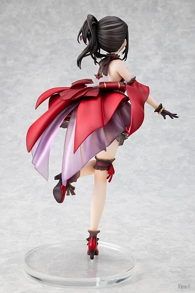 Фигурка Kurosawa Dia от KADOKAWA