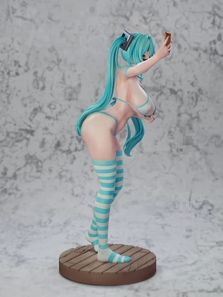 Фигурка Hatsune Miku от CROW Studio