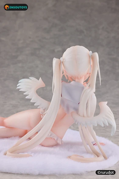 Фигурка Elle от ENSOUTOYS