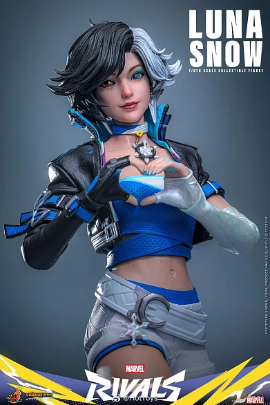 Фигурка Luna Snow от Hot Toys Бонусная версия