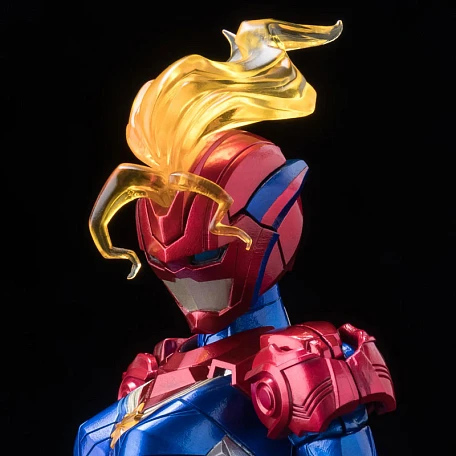 Фигурка Captain Marvel, Carol Danvers от Sentinel