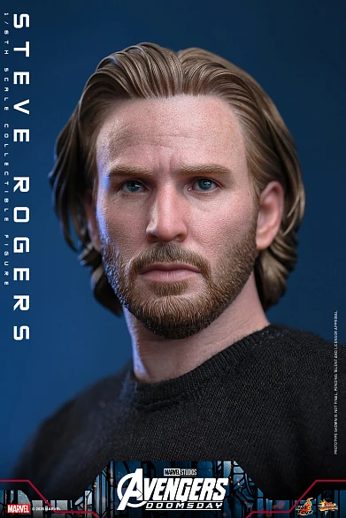 Фигурка Steve Rogers от Hot Toys Делюкс версия