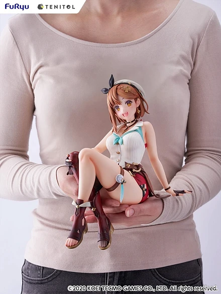 Фигурка Ryza от FuRyu