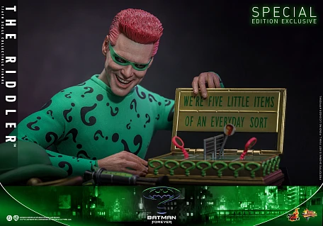Фигурка Riddler от Hot Toys