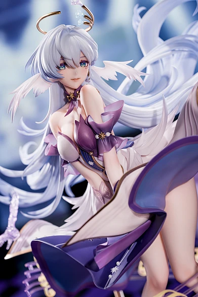 Фигурка Robin от Flowing Light Studio