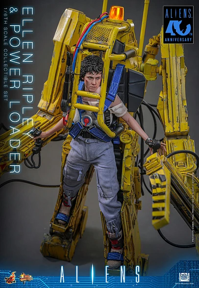 Фигурка Ellen Ripley, Power Loader от Hot Toys Набор с Эллен и погрузчиком
