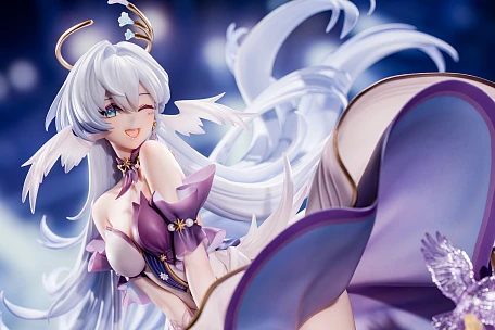 Фигурка Robin от Flowing Light Studio