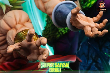 Фигурка Broly от YISHOU Studio