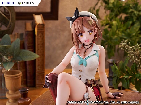 Фигурка Ryza от FuRyu