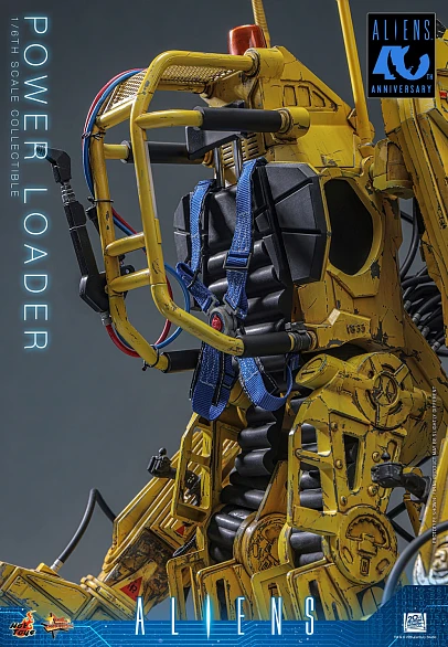 Фигурка Ellen Ripley, Power Loader от Hot Toys Коллекционное издание (Погрузчик)