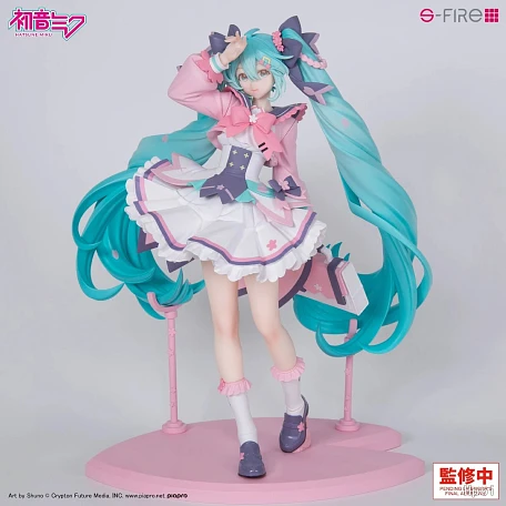 Фигурка Hatsune Miku от S-FIRE