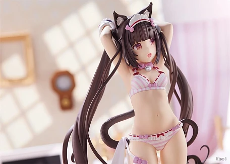 Фигурка Chocola от Plum