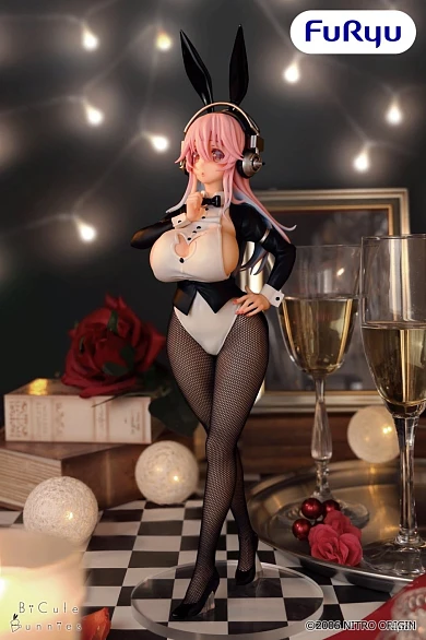 Фигурка Sonico от FuRyu