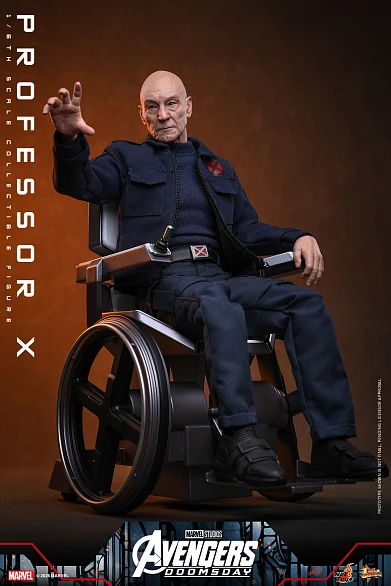 Фигурка Professor X (Charles Xavier) от Hot Toys