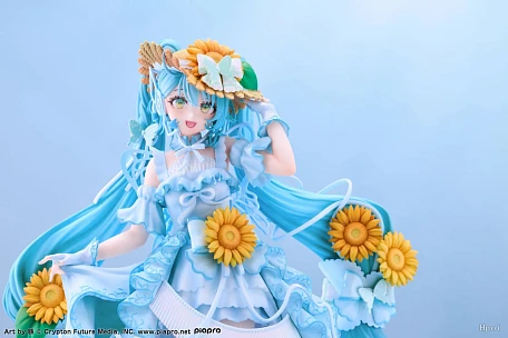 Фигурка Hatsune Miku от Design COCO