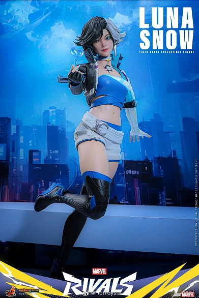 Фигурка Luna Snow от Hot Toys Бонусная версия