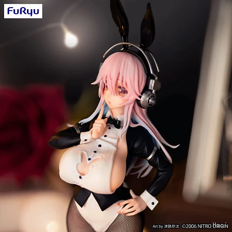 Фигурка Sonico от FuRyu