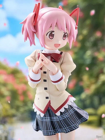 Фигурка Kaname Madoka от FuRyu