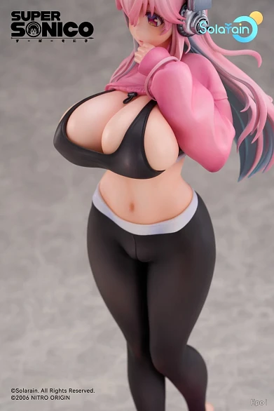 Фигурка Super Sonico от Solarain Toys