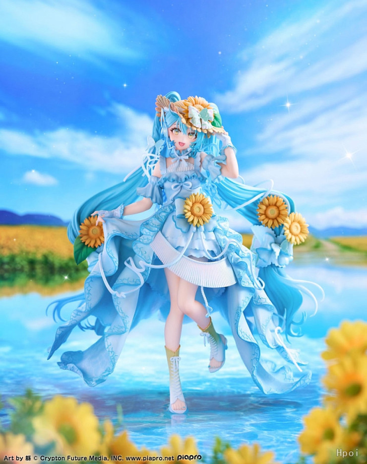 Фигурка Hatsune Miku от Design COCO