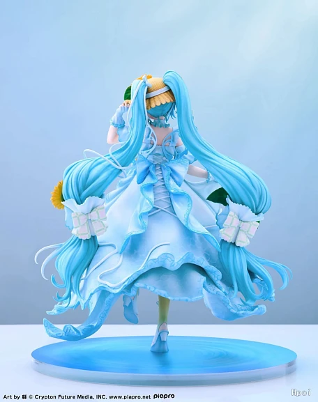 Фигурка Hatsune Miku от Design COCO
