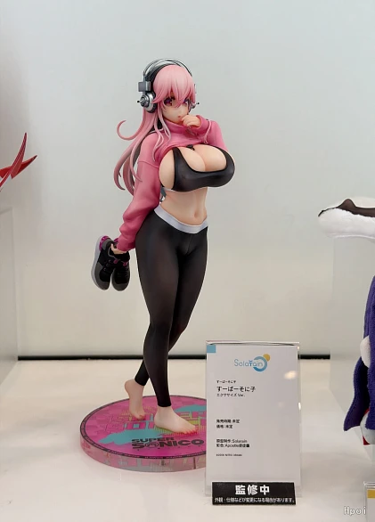 Фигурка Super Sonico от Solarain Toys