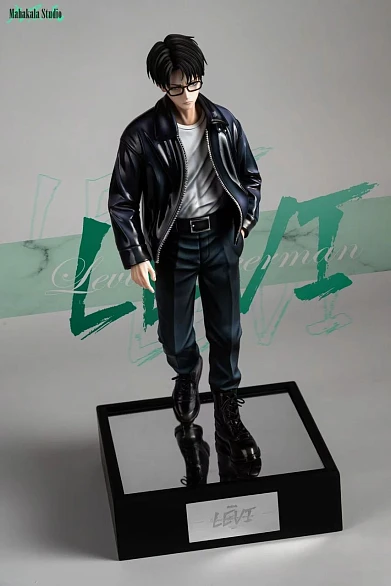 Фигурка Levi Ackerman, Erwin Smith от Mahakala Studio Вариант Леви Акерман
