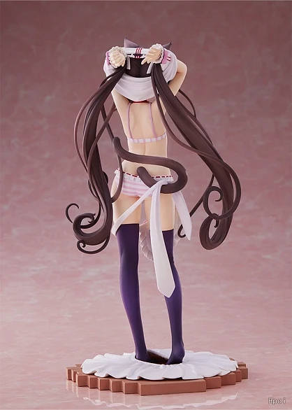 Фигурка Chocola от Plum