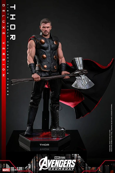 Фигурка Thor от Hot Toys Обычная версия