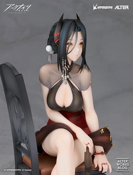 Фигурка Ines от Alter
