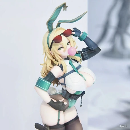 Фигурка Bunny Cop 01 от Good Smile Company, Luminous box
