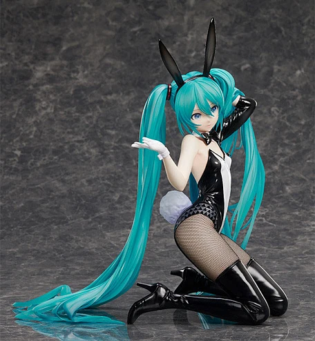 Фигурка Hatsune Miku от FREEing