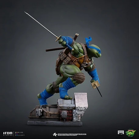 Фигурка Leonardo от Iron Studios